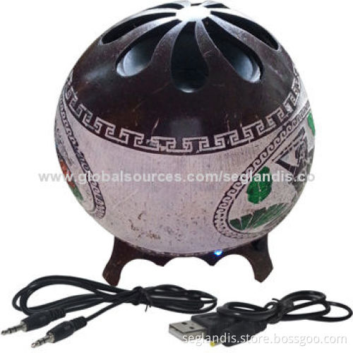 Coconut-shaped Bluetooth Speaker with 20Hz-20kHz Frequency Response